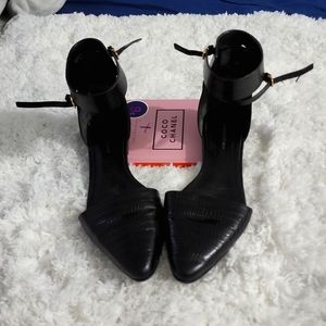 Alexander wang flats. -- 🙂😀